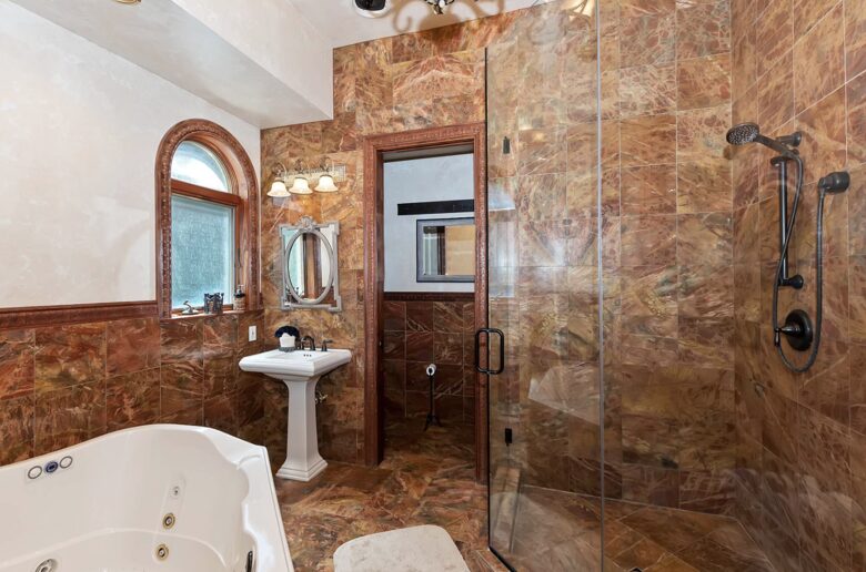 Refined Big Bear Estate | Exclusive Comfort Amidst Majestic Pines - Big Bear Lake, California