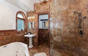 Refined Big Bear Estate | Exclusive Comfort Amidst Majestic Pines - Big Bear Lake, California