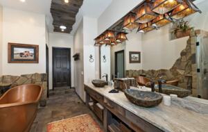 Refined Big Bear Estate | Exclusive Comfort Amidst Majestic Pines - Big Bear Lake, California