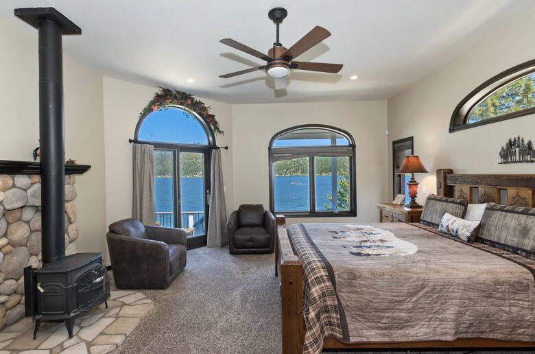 Refined Big Bear Estate | Exclusive Comfort Amidst Majestic Pines - Big Bear Lake, California