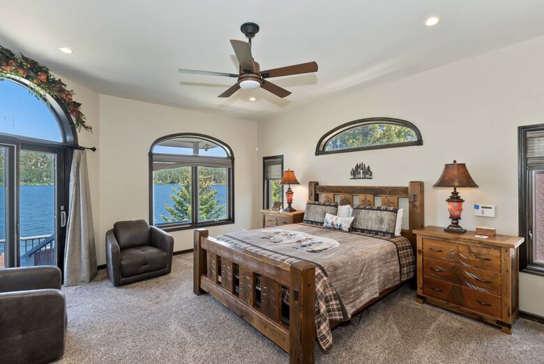 Refined Big Bear Estate | Exclusive Comfort Amidst Majestic Pines - Big Bear Lake, California