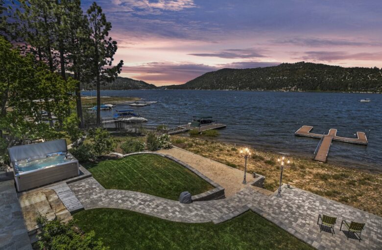 Refined Big Bear Estate | Exclusive Comfort Amidst Majestic Pines - Big Bear Lake, California