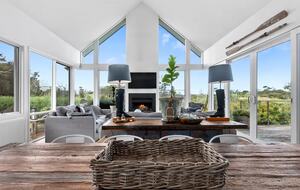 Garden Estate Overlooking the Greens - Portsea, Australia