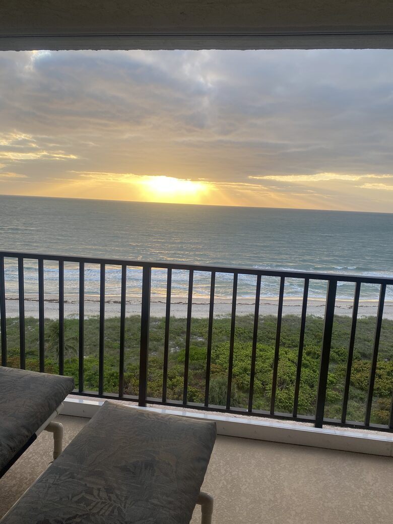 Elegant Oceanfront Living on Hutchinson Island - Hutchinson Island, Florida