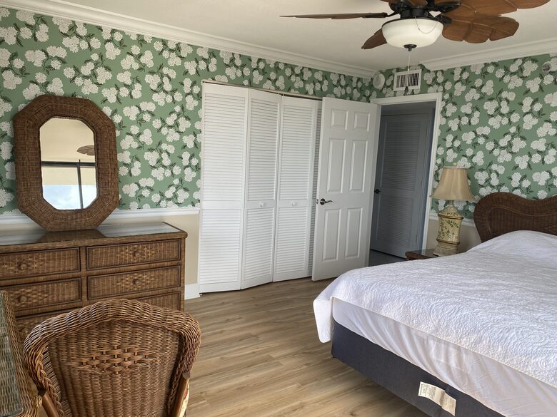 Elegant Oceanfront Living on Hutchinson Island - Hutchinson Island, Florida