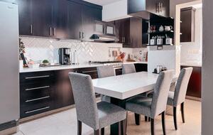 Cozy León Getaway with Patio and Family Features - Leon, Mexico