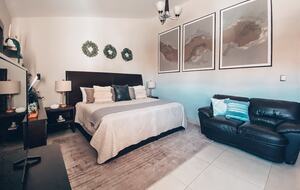 Cozy León Getaway with Patio and Family Features - Leon, Mexico