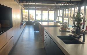 Contemporary Waterfront Elegance in Perth - Perth, Australia