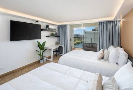 Modern Waikiki Studio with Mountain & Canal Views - Honolulu, Hawaii