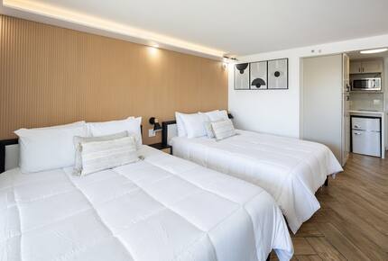 Modern Waikiki Studio with Mountain & Canal Views - Honolulu, Hawaii