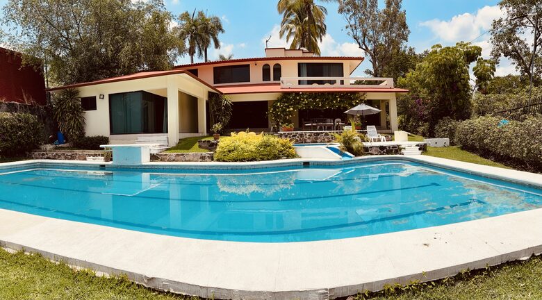 Elegant Golf Retreat in the Heart of Morelos - Xochitepec, Mexico