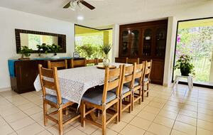 Dining Room 12 seats