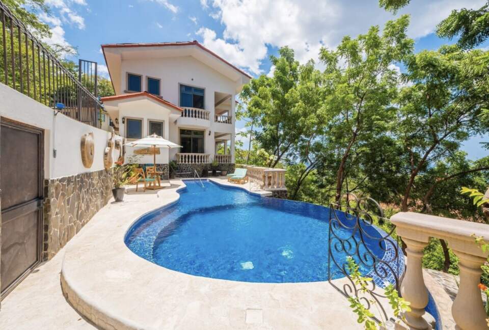 Elevated Coastal Living Overlooking Flamingo’s Marina & Ocean Views - Playa Flamingo, Costa Rica