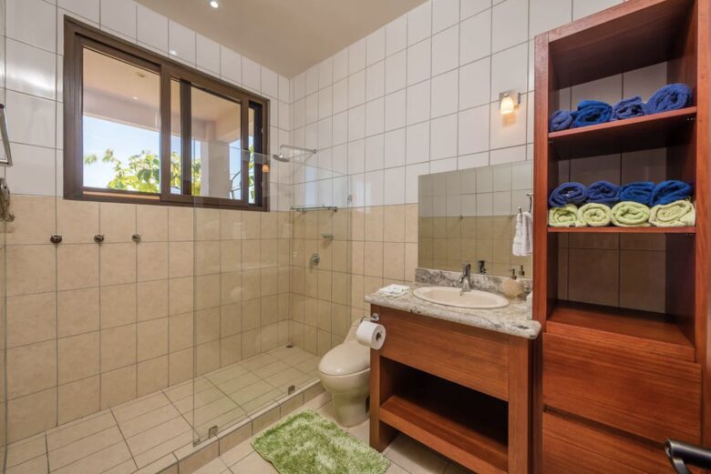 Elevated Coastal Living Overlooking Flamingo’s Marina & Ocean Views - Playa Flamingo, Costa Rica
