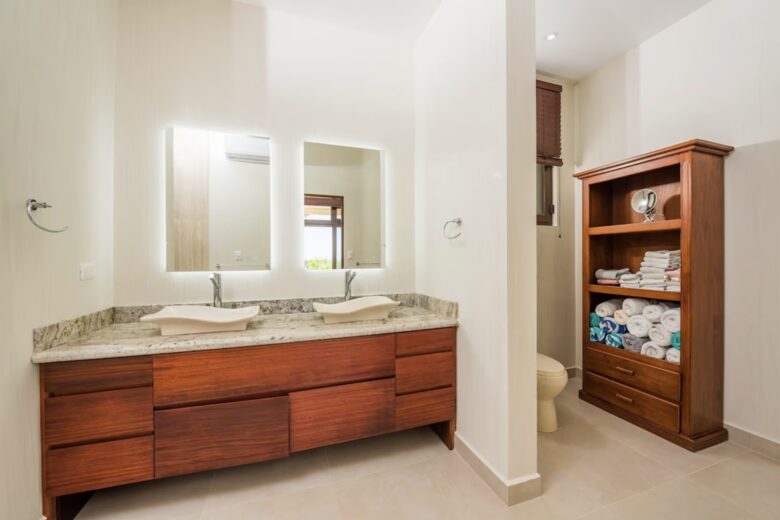 Elevated Coastal Living Overlooking Flamingo’s Marina & Ocean Views - Playa Flamingo, Costa Rica