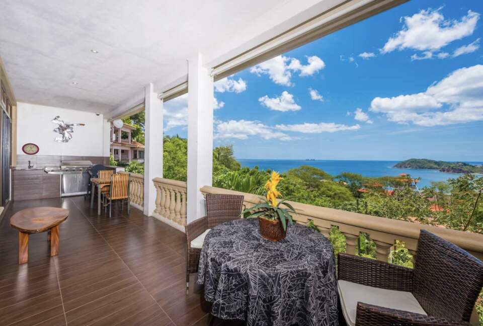 Elevated Coastal Living Overlooking Flamingo’s Marina & Ocean Views - Playa Flamingo, Costa Rica