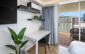 Modern Waikiki Studio with Mountain & Canal Views - Honolulu, Hawaii