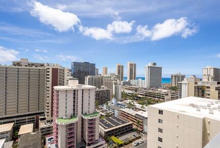 Modern Waikiki Studio with Mountain & Canal Views - Honolulu, Hawaii