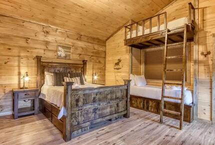Elevated Retreat with Majestic Mt. LeConte Views - Gatlinburg, Tennessee