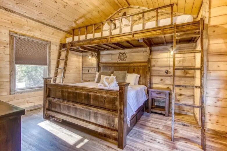 Elevated Retreat with Majestic Mt. LeConte Views - Gatlinburg, Tennessee