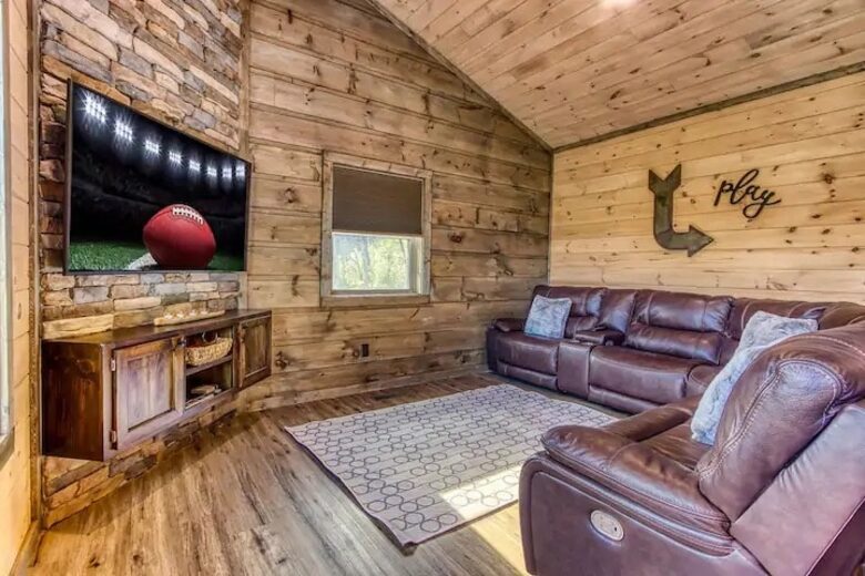 Elevated Retreat with Majestic Mt. LeConte Views - Gatlinburg, Tennessee