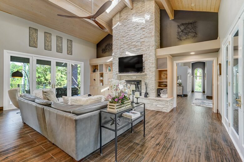 Mountain Light & Modern Design in Monument - Monument, Colorado