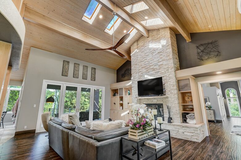 Mountain Light & Modern Design in Monument - Monument, Colorado