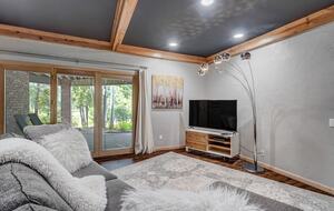 Mountain Light & Modern Design in Monument - Monument, Colorado