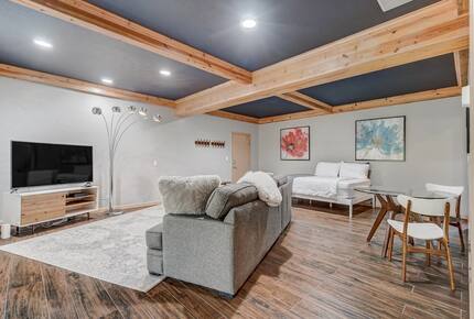 Mountain Light & Modern Design in Monument - Monument, Colorado