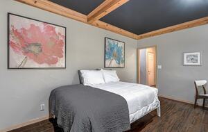 Mountain Light & Modern Design in Monument - Monument, Colorado