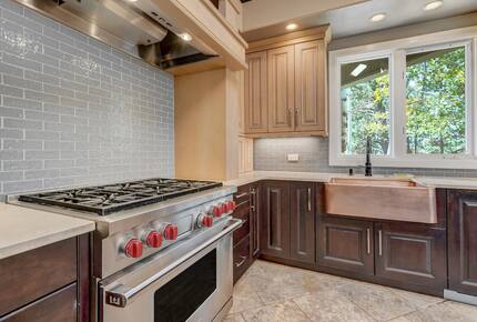 Mountain Light & Modern Design in Monument - Monument, Colorado