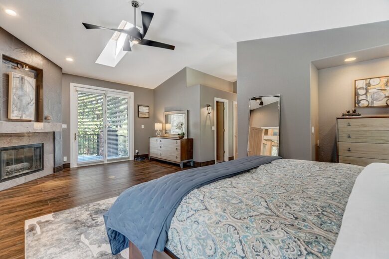 Mountain Light & Modern Design in Monument - Monument, Colorado