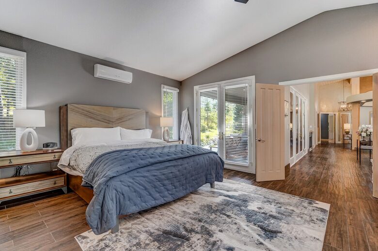 Mountain Light & Modern Design in Monument - Monument, Colorado