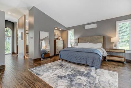 Mountain Light & Modern Design in Monument - Monument, Colorado