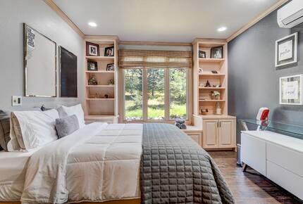 Mountain Light & Modern Design in Monument - Monument, Colorado