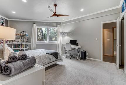 Mountain Light & Modern Design in Monument - Monument, Colorado