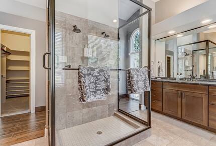 Mountain Light & Modern Design in Monument - Monument, Colorado