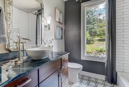 Mountain Light & Modern Design in Monument - Monument, Colorado