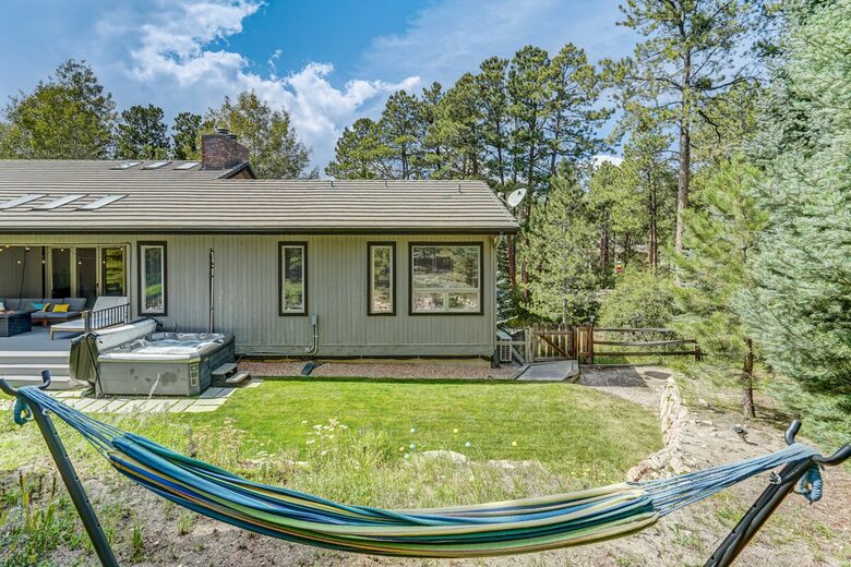 Mountain Light & Modern Design in Monument - Monument, Colorado