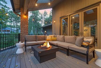 Mountain Light & Modern Design in Monument - Monument, Colorado