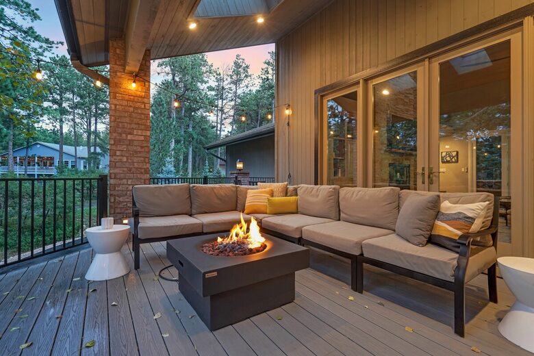 Mountain Light & Modern Design in Monument - Monument, Colorado