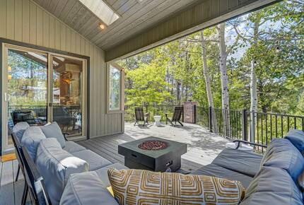 Mountain Light & Modern Design in Monument - Monument, Colorado