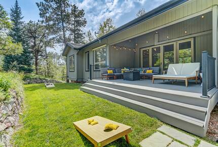 Mountain Light & Modern Design in Monument - Monument, Colorado