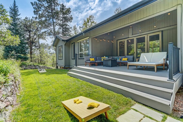 Mountain Light & Modern Design in Monument - Monument, Colorado