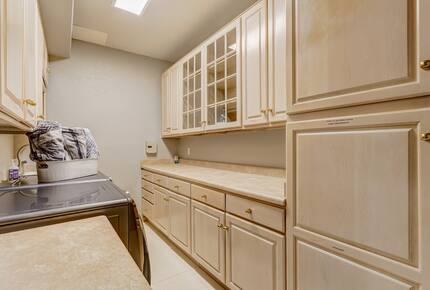 Mountain Light & Modern Design in Monument - Monument, Colorado