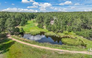 Mountain Light & Modern Design in Monument - Monument, Colorado