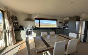 Mountain Majesty in the Heart of Twizel - Twizel, New Zealand