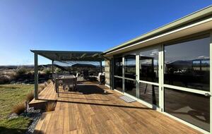 Mountain Majesty in the Heart of Twizel - Twizel, New Zealand