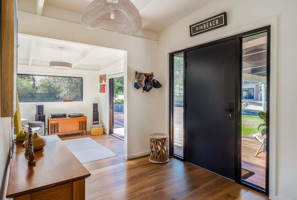 Coastal Calm | A Light-Filled Retreat in Rye - Rye, Australia