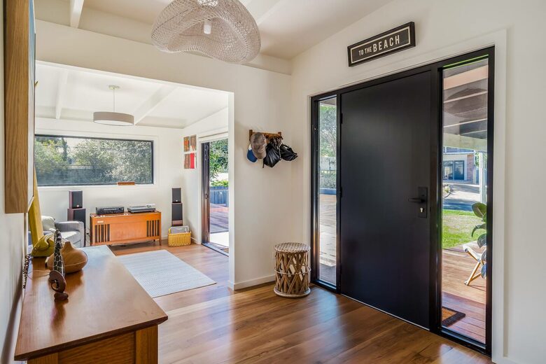 Coastal Calm | A Light-Filled Retreat in Rye - Rye, Australia